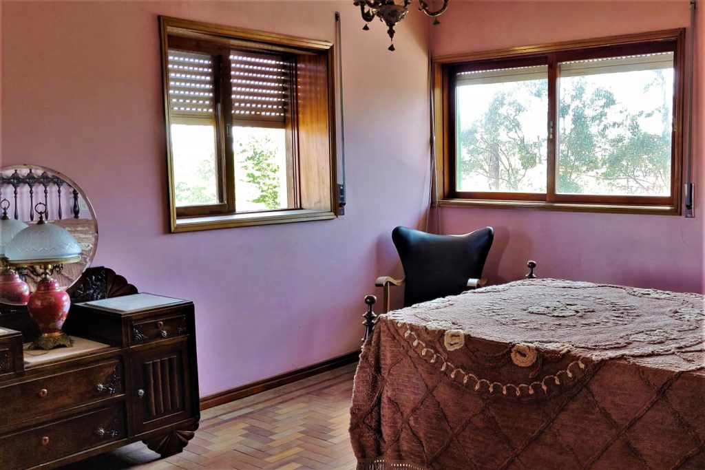 Moradia T4 Rua Comendador Raínho SJM - quarto 2 Moradia T4 Rua Comendador Raínho SJM - quarto 2